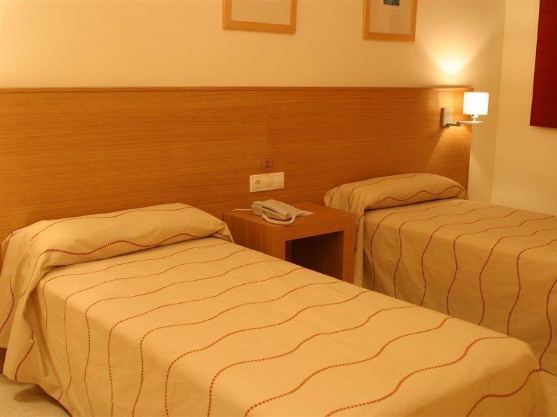בנידורם Aparthotel Milord'S Suites מראה חיצוני תמונה